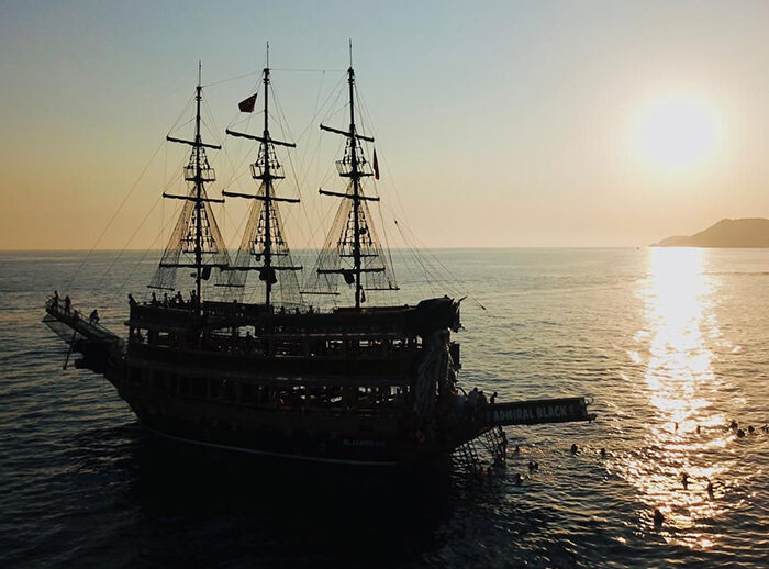 Alanya Sunset Pirate Boat Tour | Cave And Bay Trip | Pirate, Phosphorus And Lover’s Caves, Cleopatra And Ulas Bays