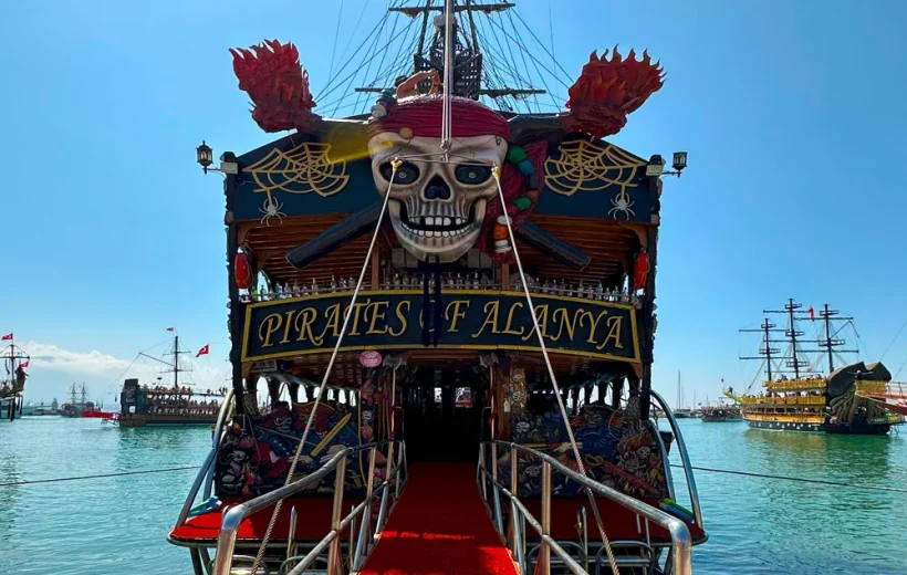 Alanya Pirate Boat Tour | Cave & Bay Trip | Pirate Ship Adventure: Discover The Alanya Seas Like A Pirate!