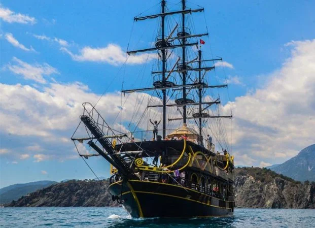 Kemer Pirates Boat Tour | From Antalya City And Kemer | Unlimited Alcohol And Beverage Options | Satisfaction Guaranteed!